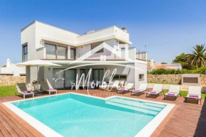 VILLA COLOM